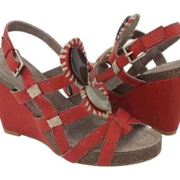 Anthropologie Apepazza Amera Red Leather Bling Sz 6 - Picture 1 of 7